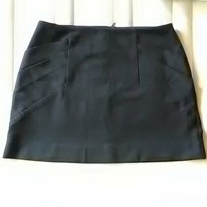 alice + olivia black miniskirt size 6